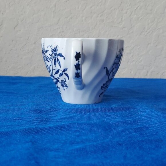 Johnson Brothers Stoke on Trent England Saxony Tea Cup - Picture 4 of 10